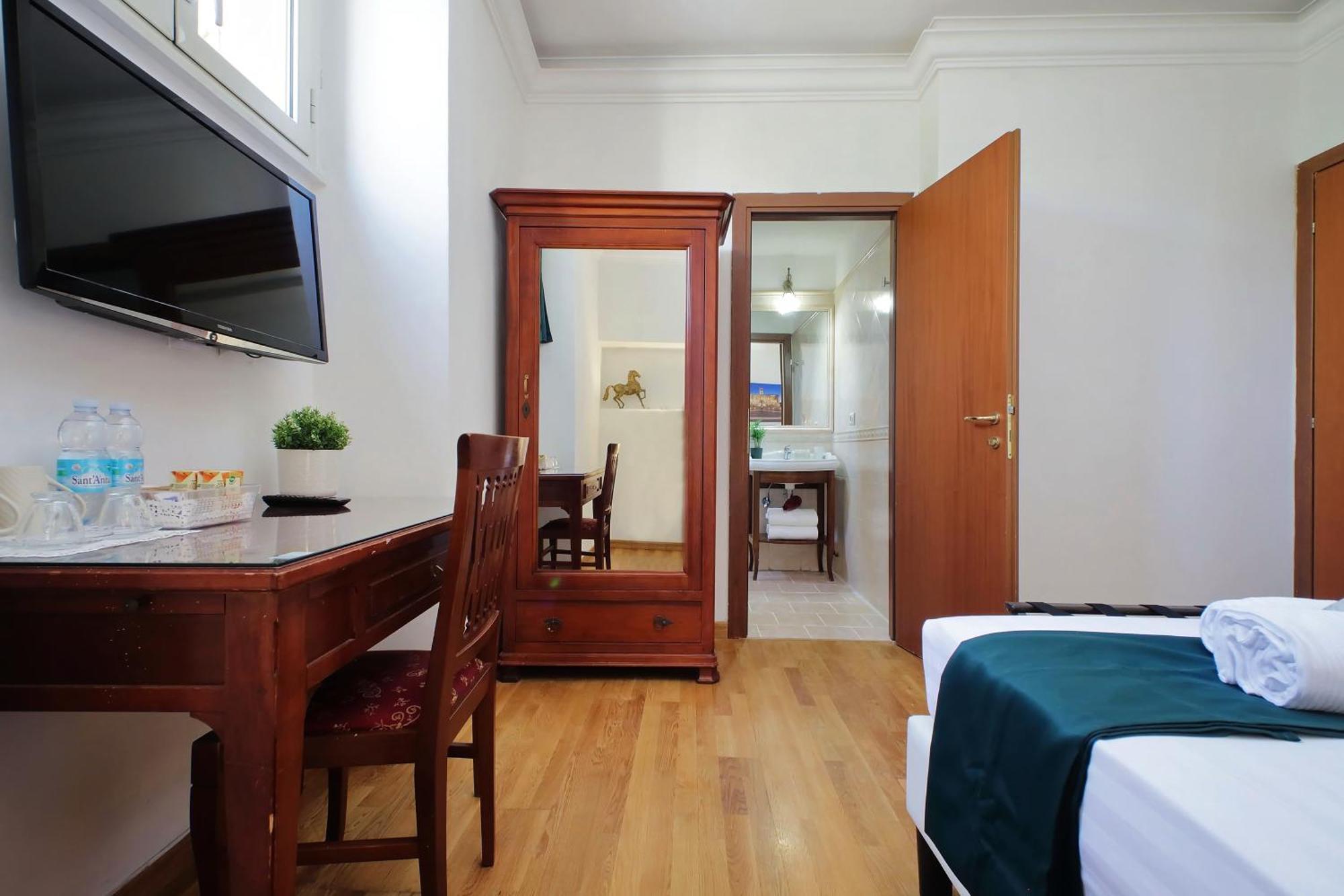 Romulus Rooms Dış mekan fotoğraf